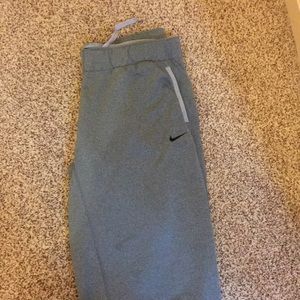 Nike Therma Fit Sweatpants!